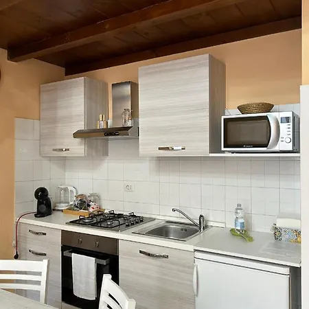 Casa Vacanza Tindara Apartment *